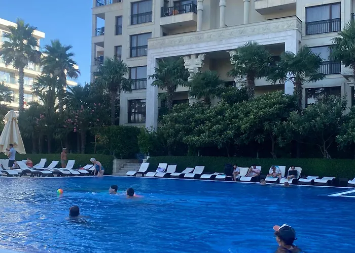 Argisht Luxury 4 Pools